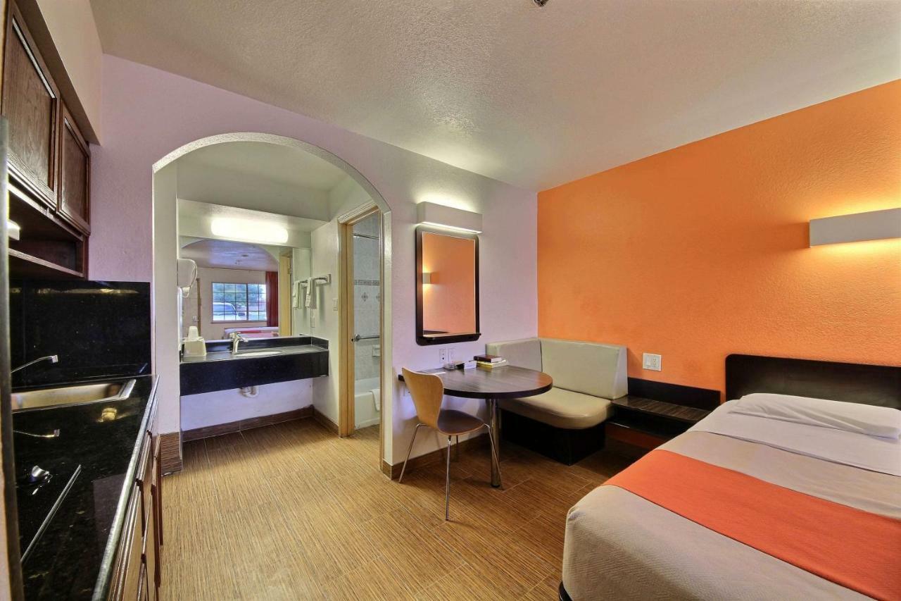 Motel 6-Edinburg, Tx Extérieur photo